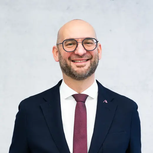 Foto Prof. Dr. Kim-Patrick Sabla-Dimitrov